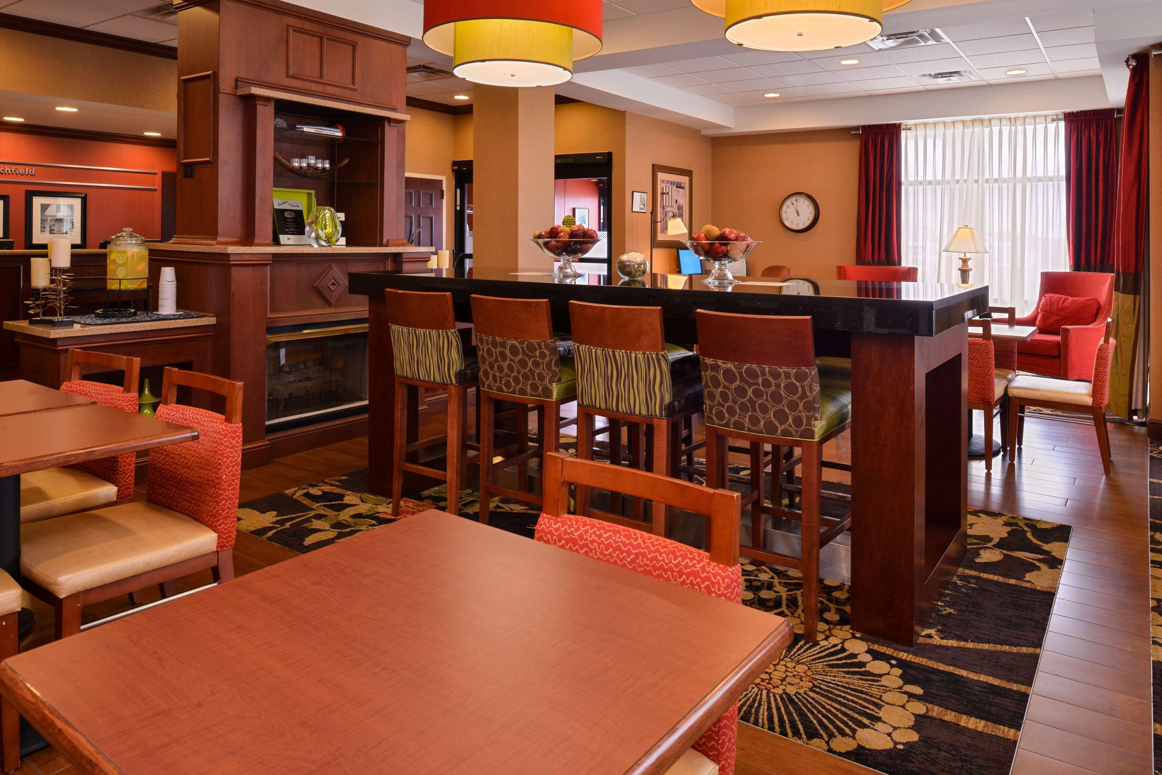 Hampton Inn By Hilton Litchfield Zewnętrze zdjęcie