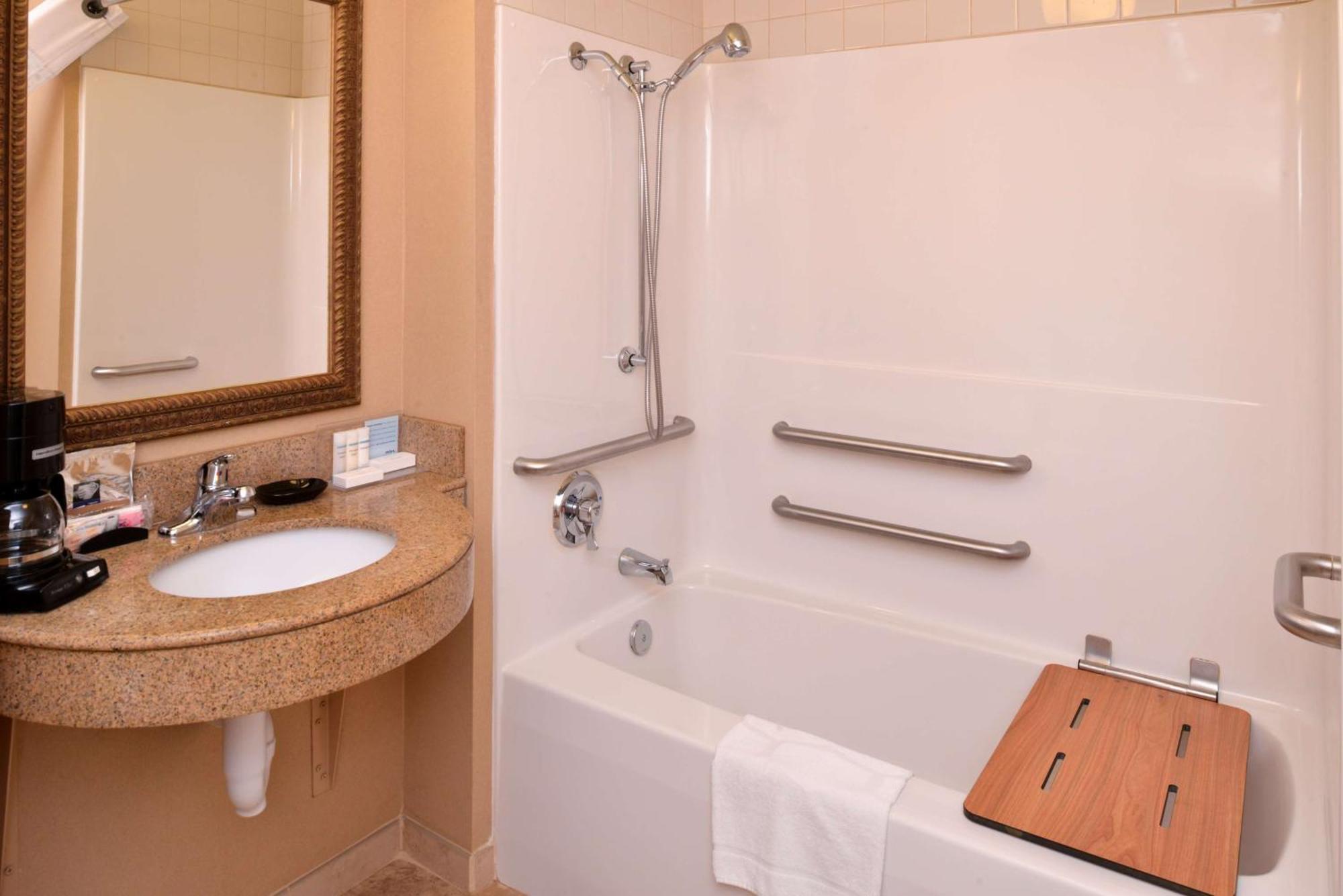 Hampton Inn By Hilton Litchfield Zewnętrze zdjęcie