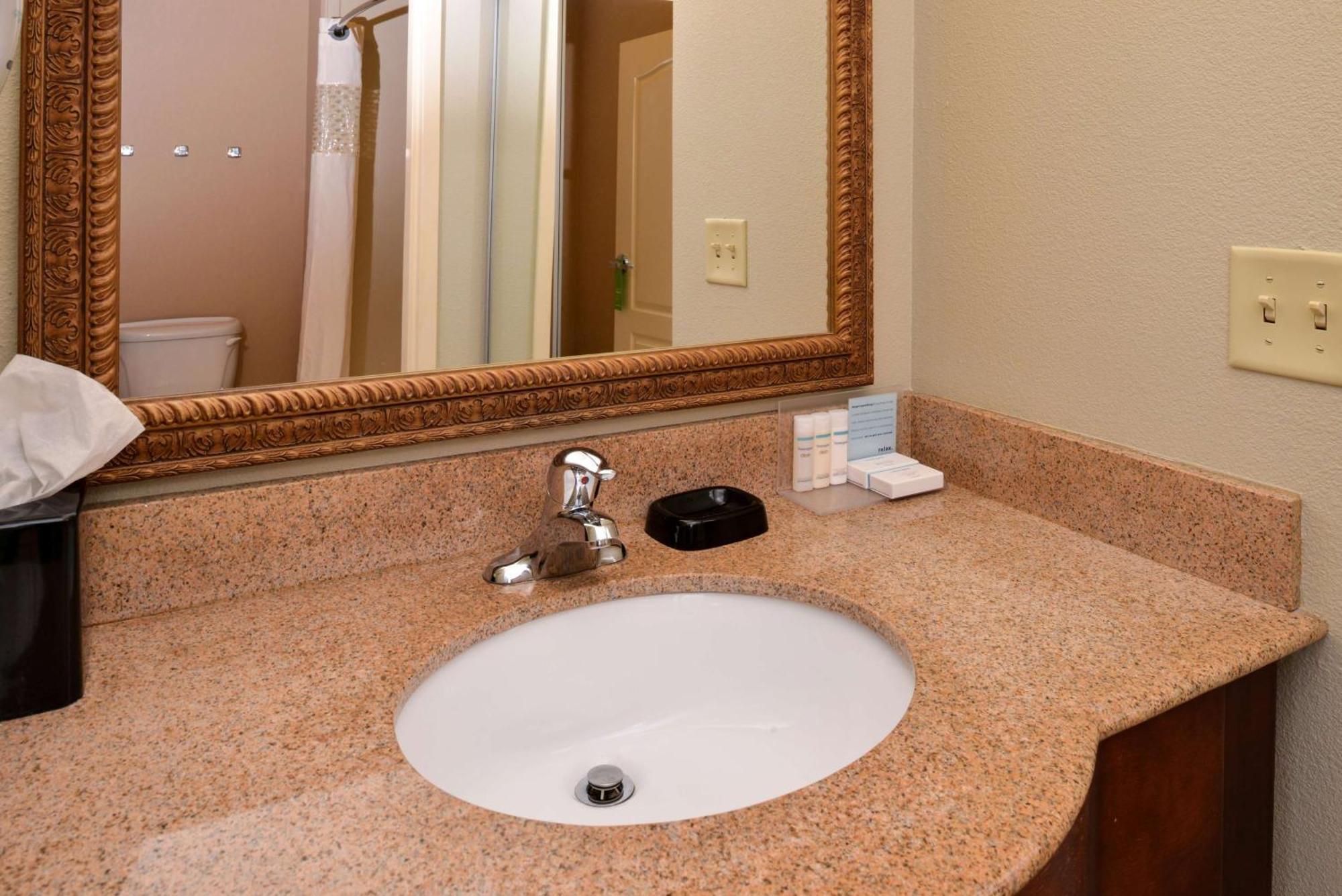 Hampton Inn By Hilton Litchfield Zewnętrze zdjęcie